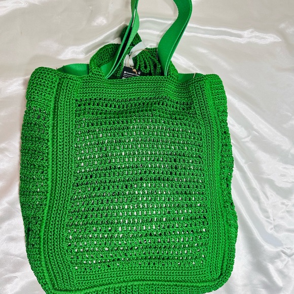 The Sak $99 Belle Large Crochet Handbag Green Lanie Market Tote Purse ST Patrick - Picture 6 of 9